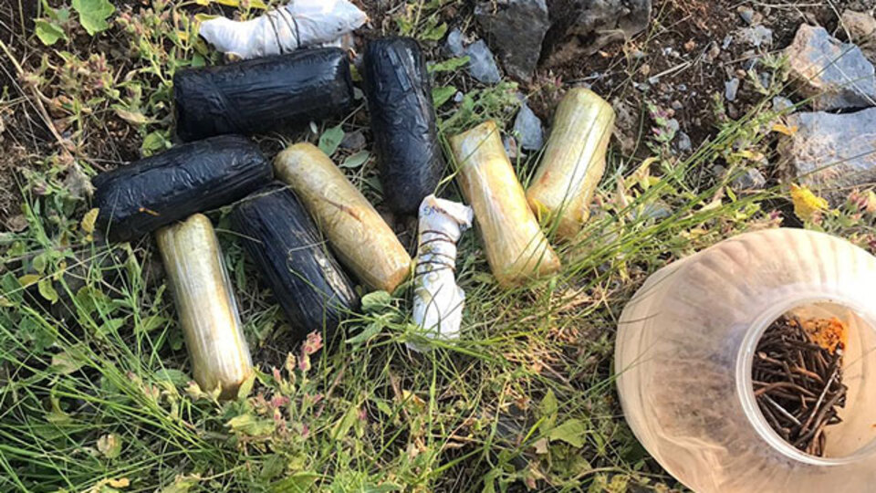 Jandarma ekipleri ele geçirdi: 10 kilo TNT
