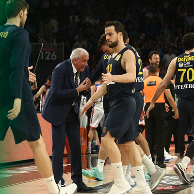 Anadolu Efes'i tebrik ederim