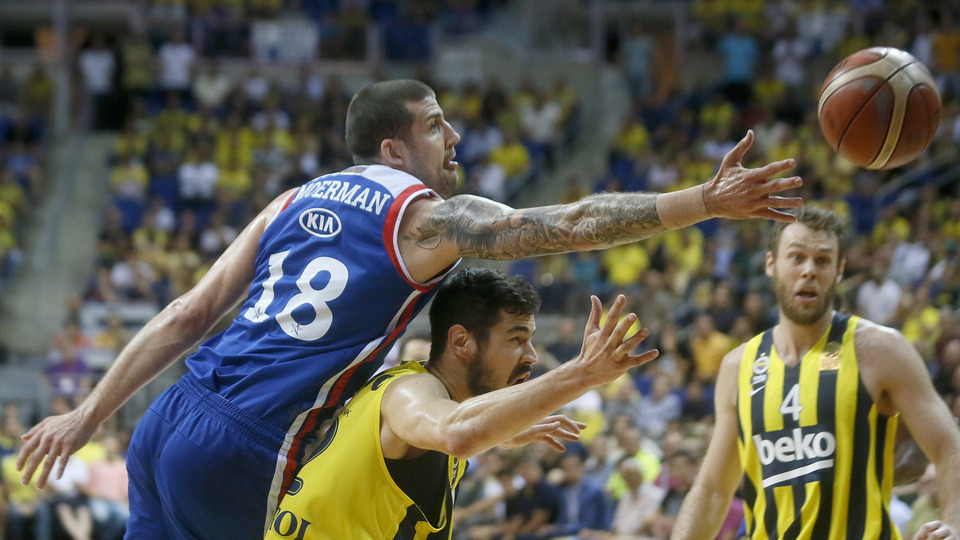 Fenerbahçe Beko'nun cezası ertelendi