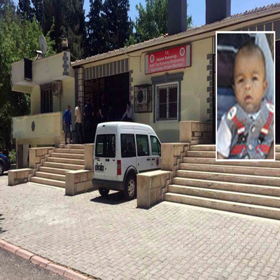 Korkunç! Üzerine mangal devrildi