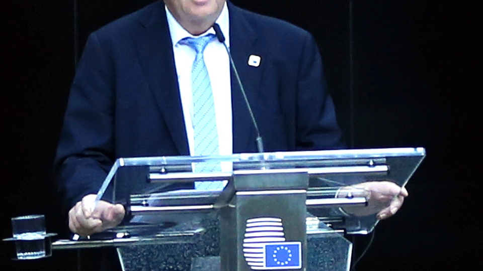 Juncker: Türkiye'ye karşı alacağımız tedbirler hafif olmayacak