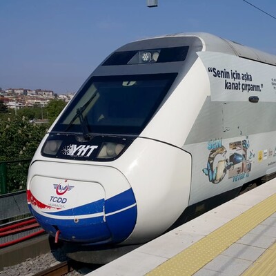 İki havalimanı yüksek hızla bağlanacak