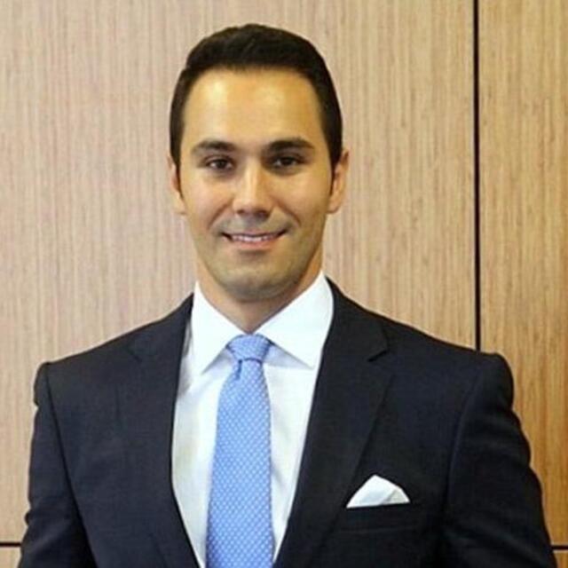 Cenk Küpeli kimdir?