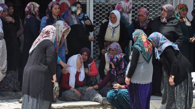 Düğün evinde 2 ölü, 1 kalp krizi!
