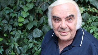 Enis Fosforoğlu kimdir?