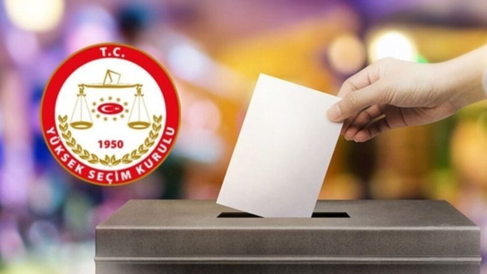 Oy kullanma saat kaçta başlayacak ve bitecek?