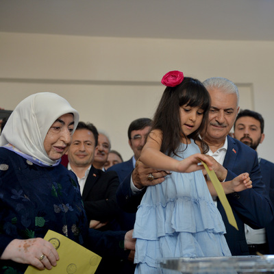 AK Parti ve Cumhur İttifakı adayı Yıldırım oyunu kullandı