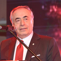 "Her saat önümüze engeller çıkıyor"