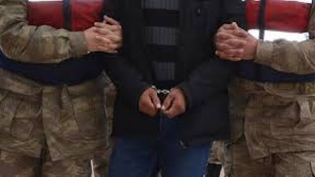 Suruç'ta 4 terörist yakalandı