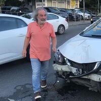 Ünlü oyuncu kaza yaptı