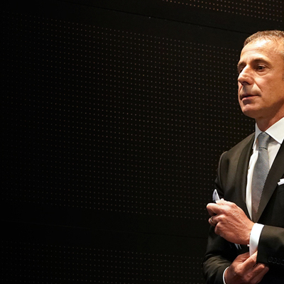 "Türkiye'deki sıkıntı eğitim"