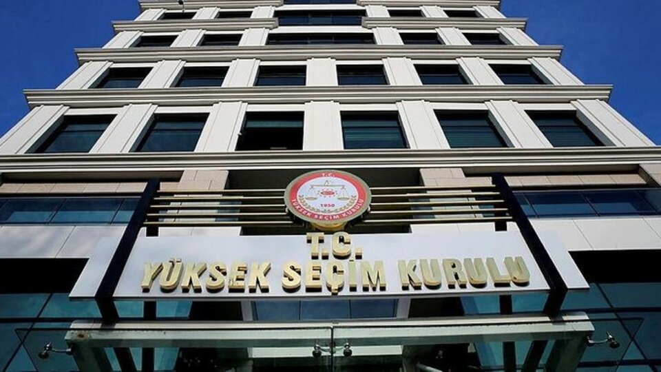 İl seçim kurulu resmi olmayan sonuçları açıkladı