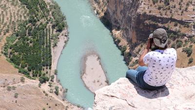 Botan Vadisi'ne tepeden bakış