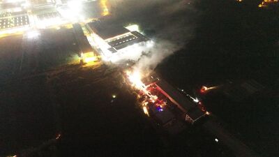 Kocaeli'de geri dönüşüm tesisinde yangın