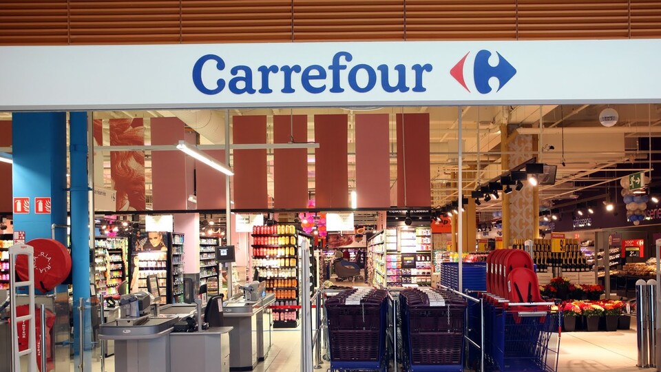 Çin'i bir bir terk ediyorlar