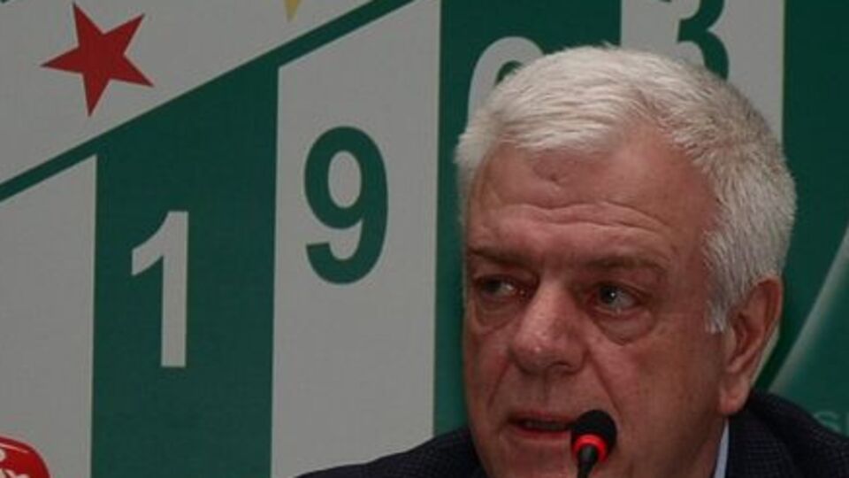 "Futbolcuların satışı yeni yönetimin"