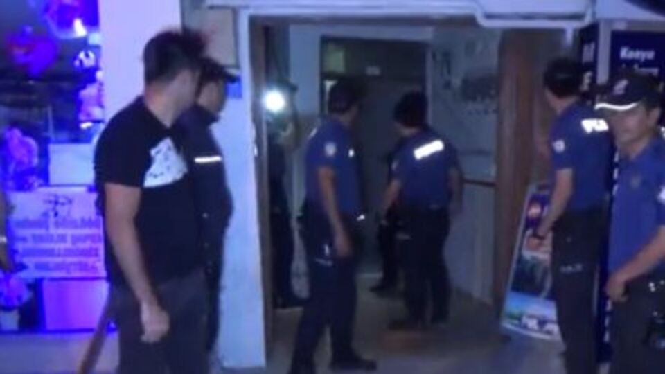 Dördüncü kattan düşen kişide kurşun yarasına rastlandı