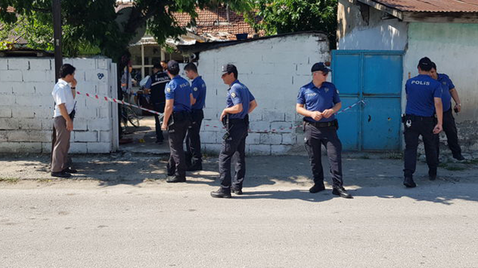 Gelin kayınvalidesini öldürdü!