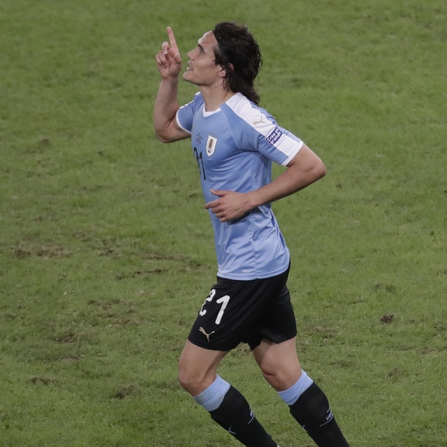 Uruguay ve Şili çeyrek finalde!