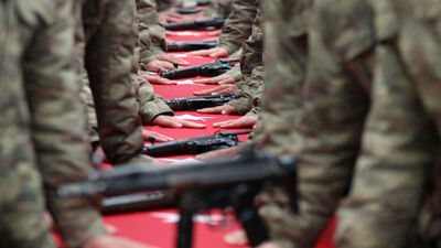 Bakan Akar'dan terhis olacak askerlerle ilgili açıklama