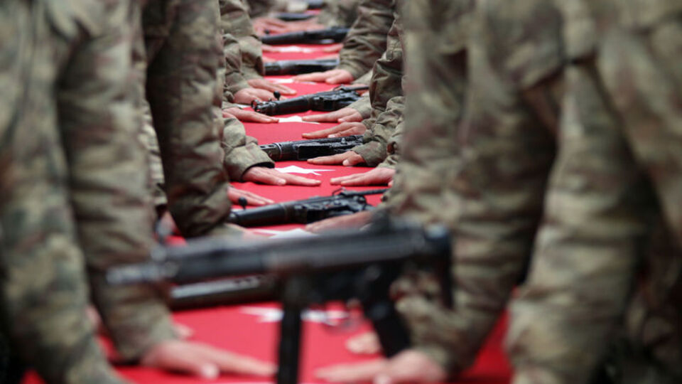 Bakan Akar'dan terhis olacak askerlerle ilgili açıklama