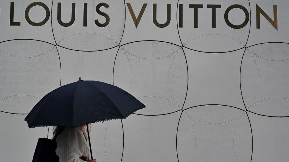 Bernard Arnault: Jeff Bezos ve Bill Gates'ten sonra serveti 100 milyar doları aşan 3. kişi