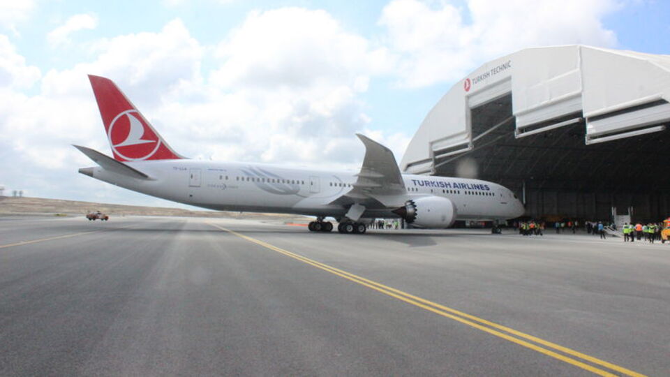 Rüya uçakta Eren Bülbül detayı