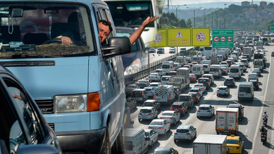 İstanbul trafiği felç! İşte son durum