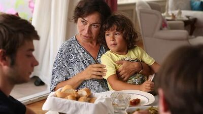 Nadide Hayat oyuncuları kimler?