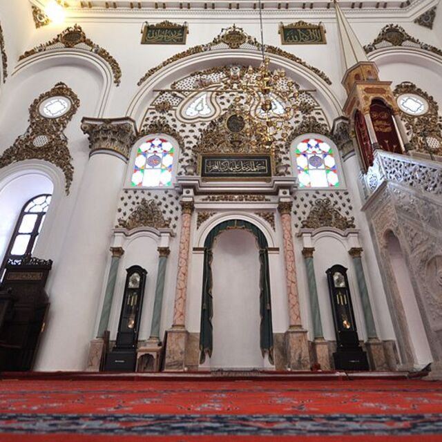 28 Haziran İzmir Cuma namazı saat kaçta?
