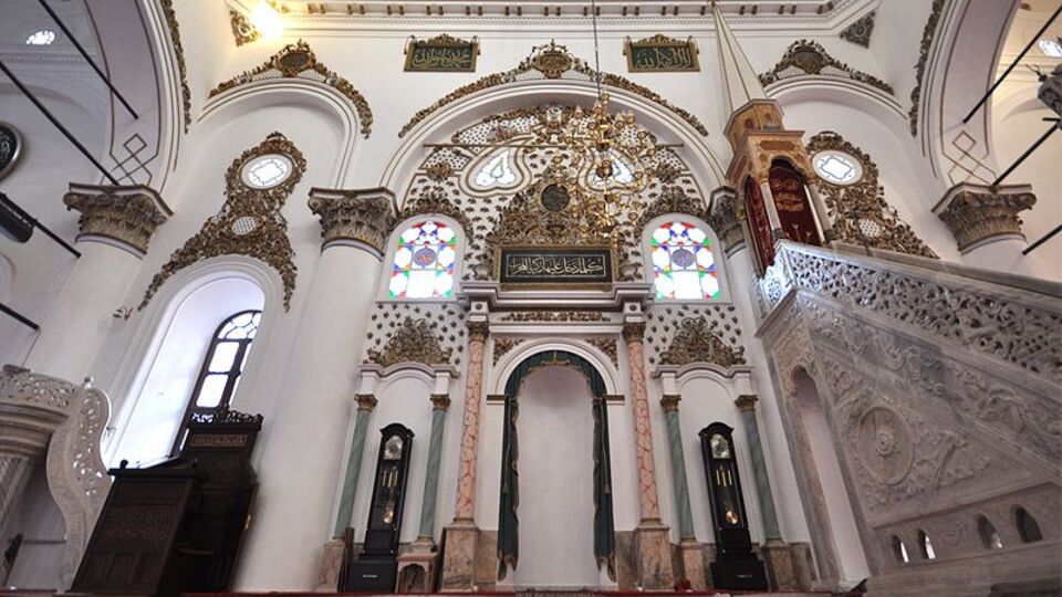 28 Haziran İzmir Cuma namazı saat kaçta?