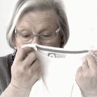 Hastalıkları koklayan kadın!