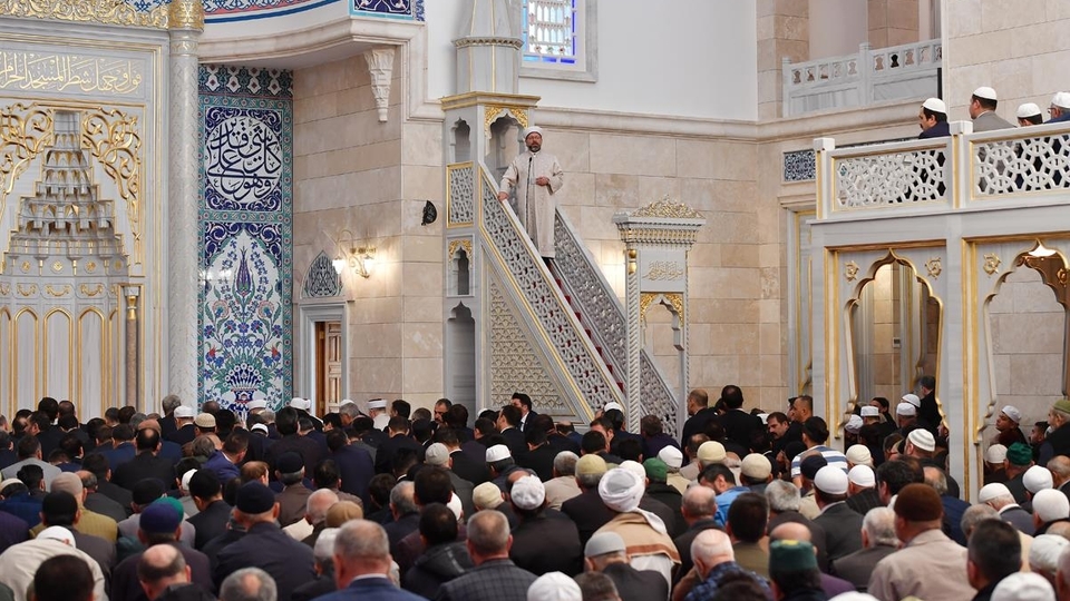 Ankara cuma namazı saati kaçta?