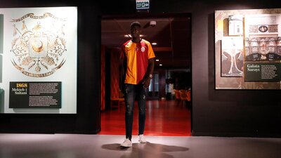 Nijeryalı savunmacı Galatasaray'da