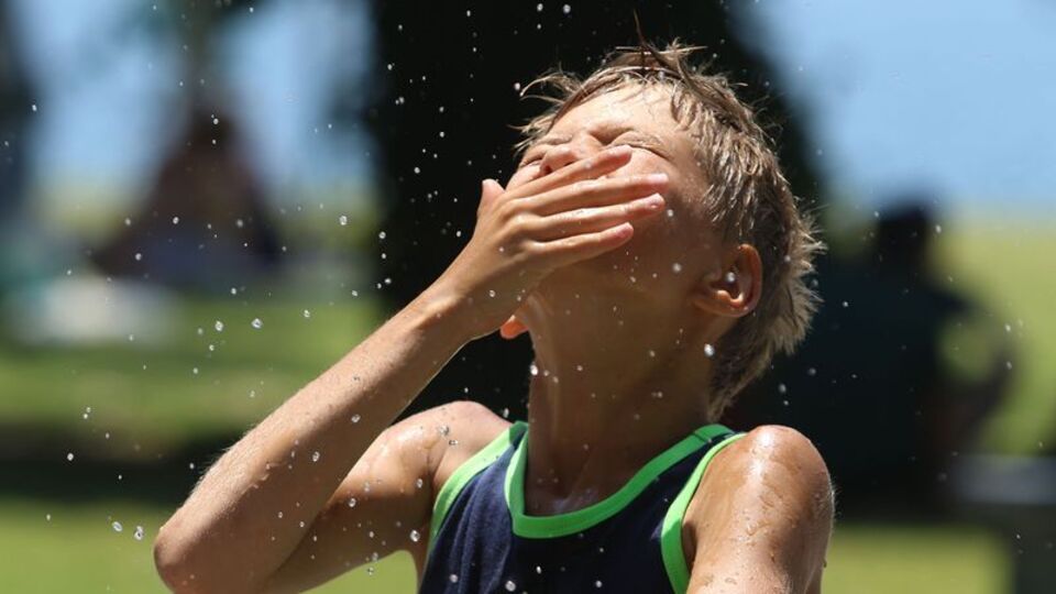 Bir yanda aşırı sıcak, diğer yanda sel uyarısı!
