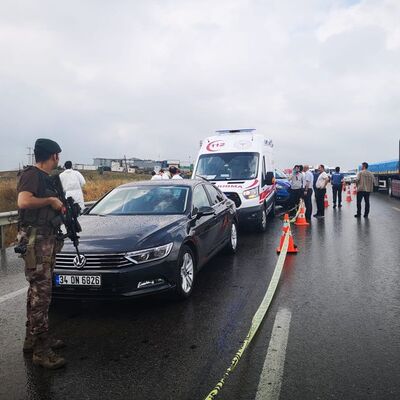 Eşini yolun ortasında katletti!