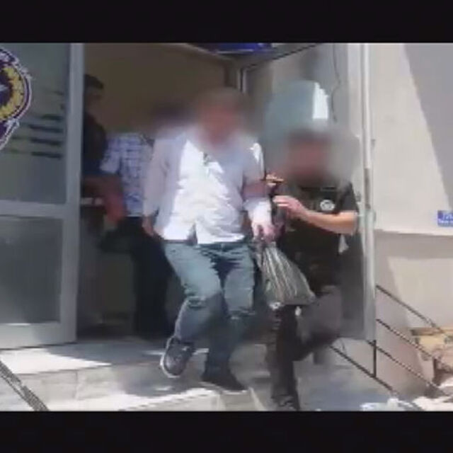 Gaspçı sahte polisler yakalandı