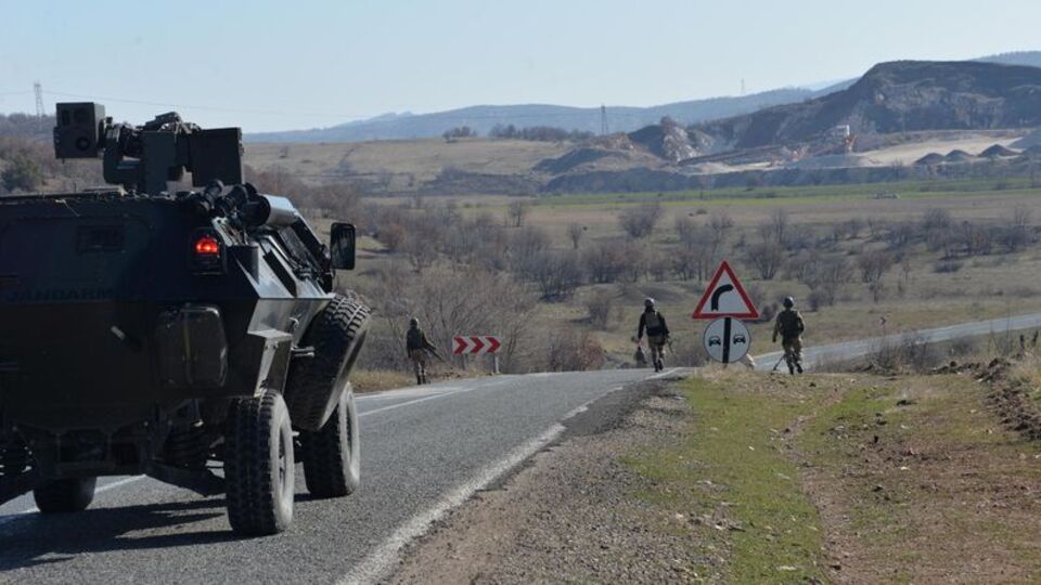 Hakkari'de 1 asker şehit oldu!