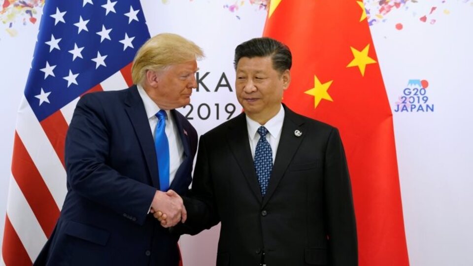 Trump, Amerikan şirketlerinin Huawei'ye donanım satmasına izin verdi
