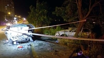 Ankara'da sürücü yanan otomobilde sıkıştı