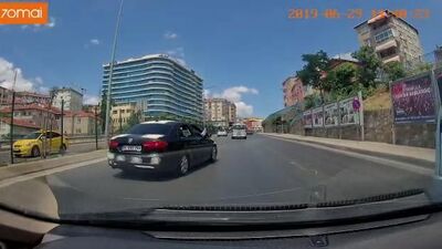 Pendik'te trafik magandası kamerada!