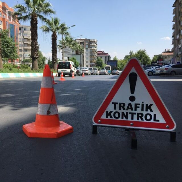 Polisten 81 ilde hız denetimi!