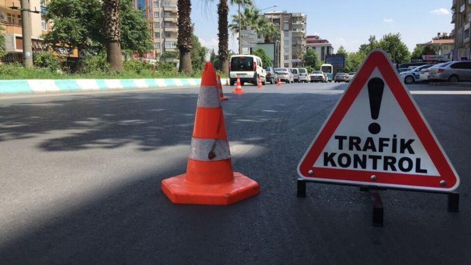 Polisten 81 ilde hız denetimi!