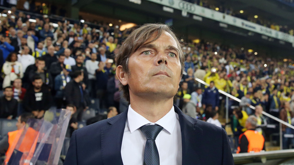 Phillip Cocu, İngiltere yolcusu!