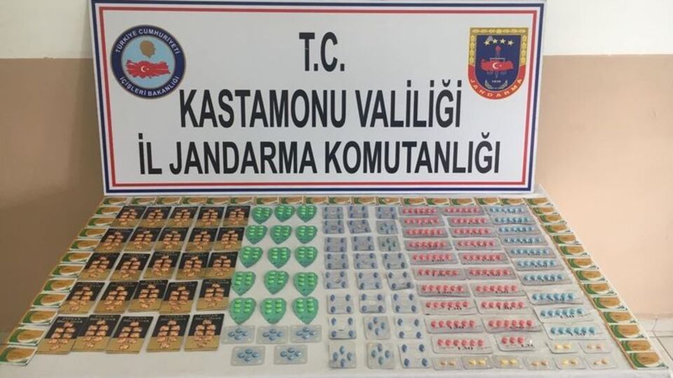 Kastamonu'da kaçak hap operasyonu