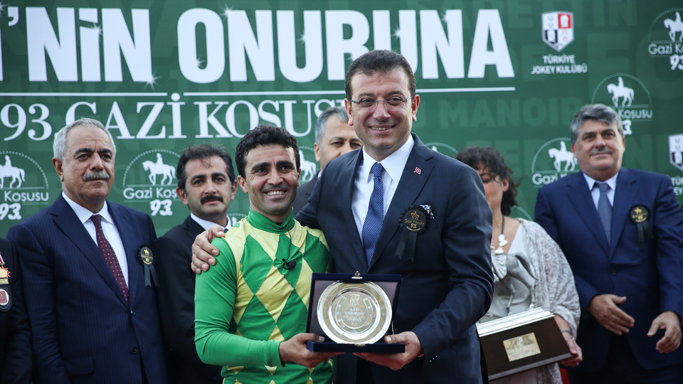 "Yüreği erkeklerden daha büyük dişi safkan"