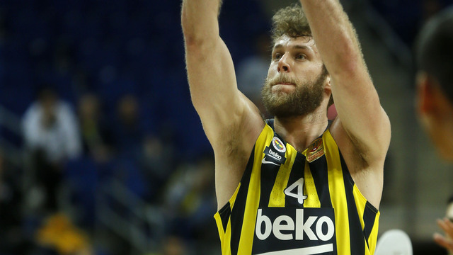 Nicolo Melli ayrılıyor!