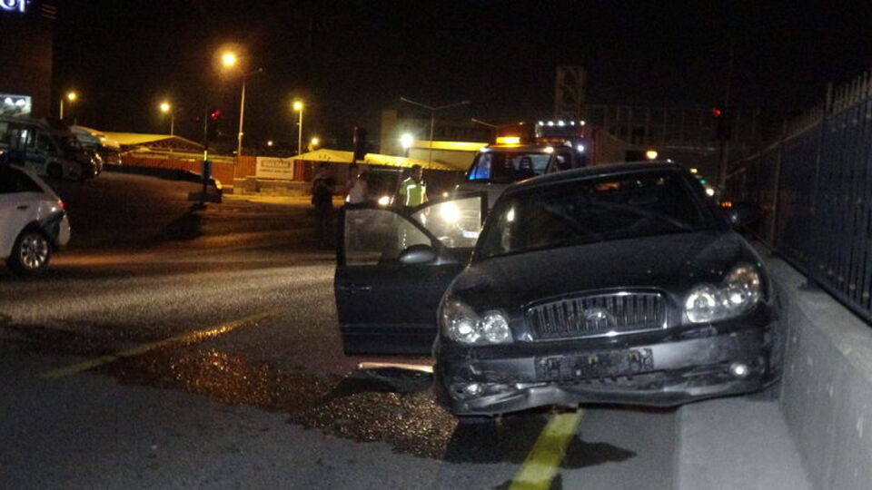 Direksiyonda uyudu: 5 yaralı