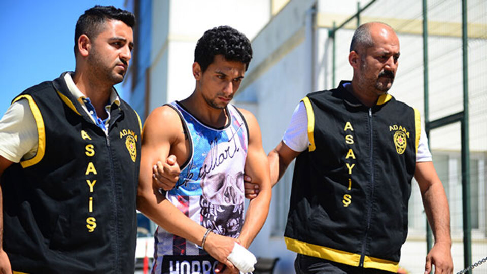 Kavga ettiği babasını bıçaklayarak öldürdü