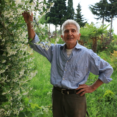 83 yaşındaki emekli öğretmenin büyük başarısı!